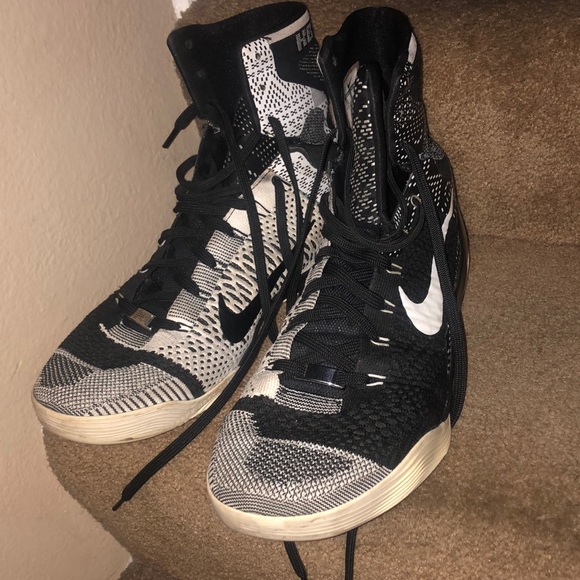 kobe bryant black history month shoes
